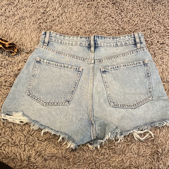 Zara Jean shorts - Picture 2 of 2